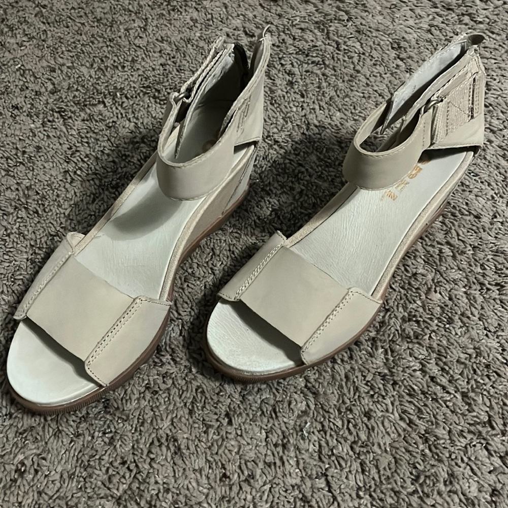 Sorel Sandals